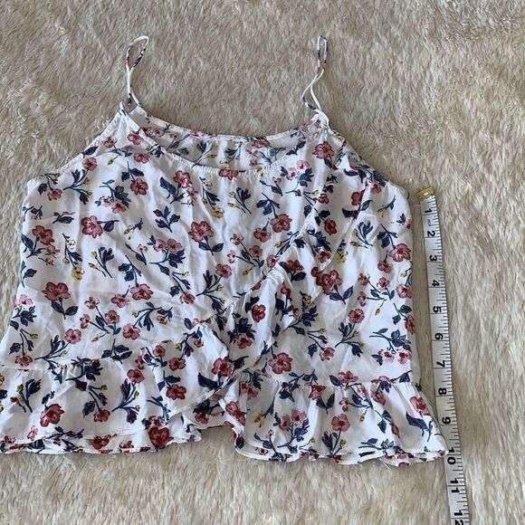 White floral print crop top - Picture 8 of 16